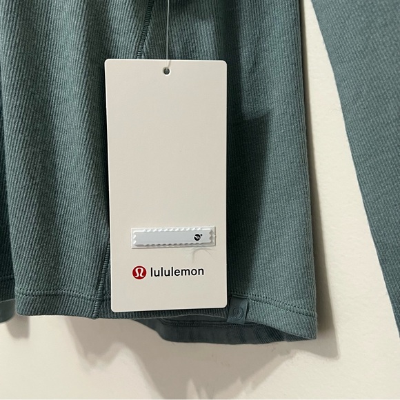 NWT Women's Lululemon Hold Tight Long Sleeve Top Everyday Lux Modern Classic - Picture 11 of 12